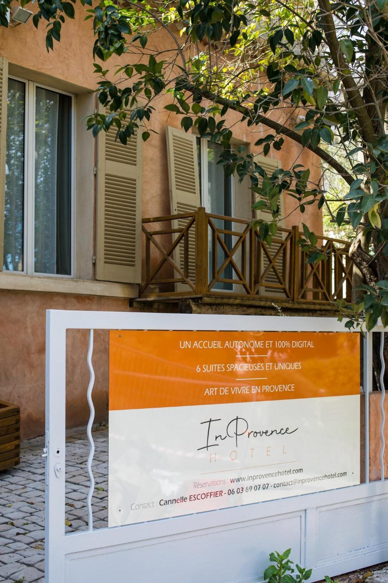In Provence Hotel - Experience Atypique Венел Екстериор снимка