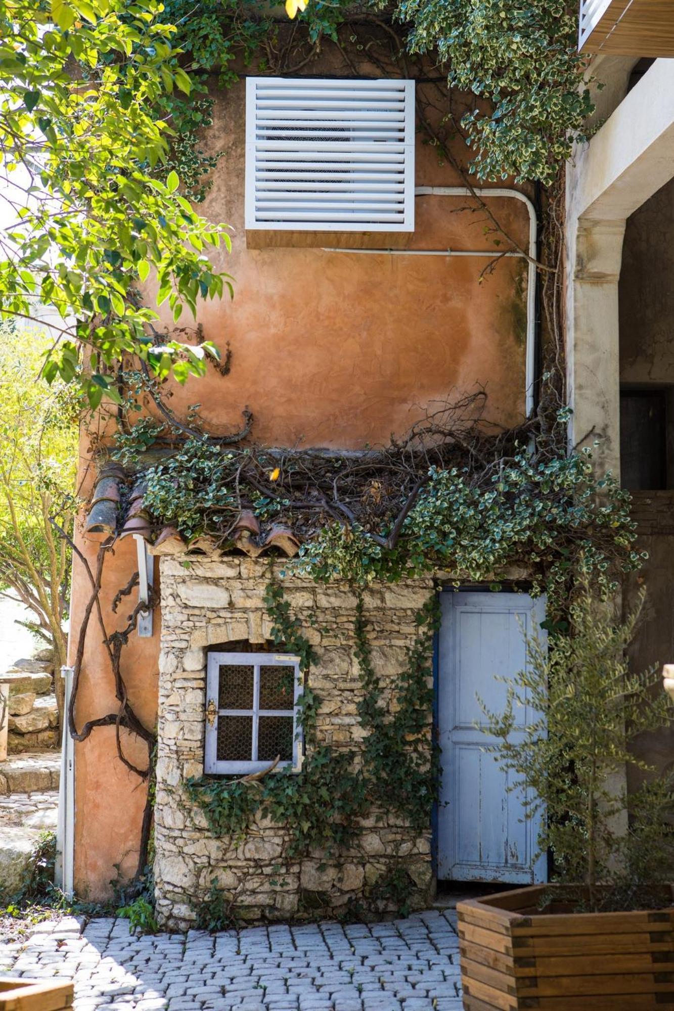 In Provence Hotel - Experience Atypique Венел Екстериор снимка