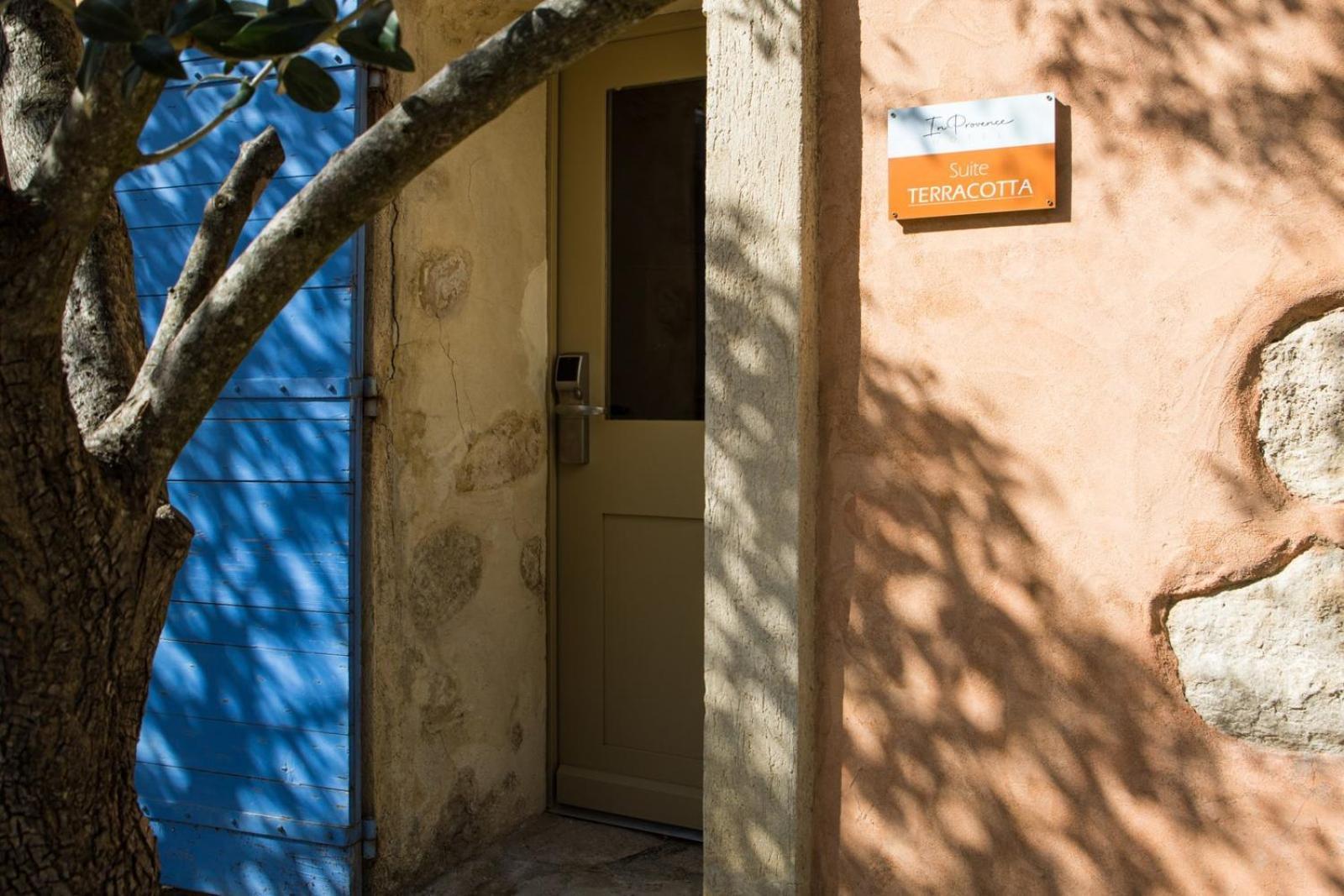 In Provence Hotel - Experience Atypique Венел Екстериор снимка