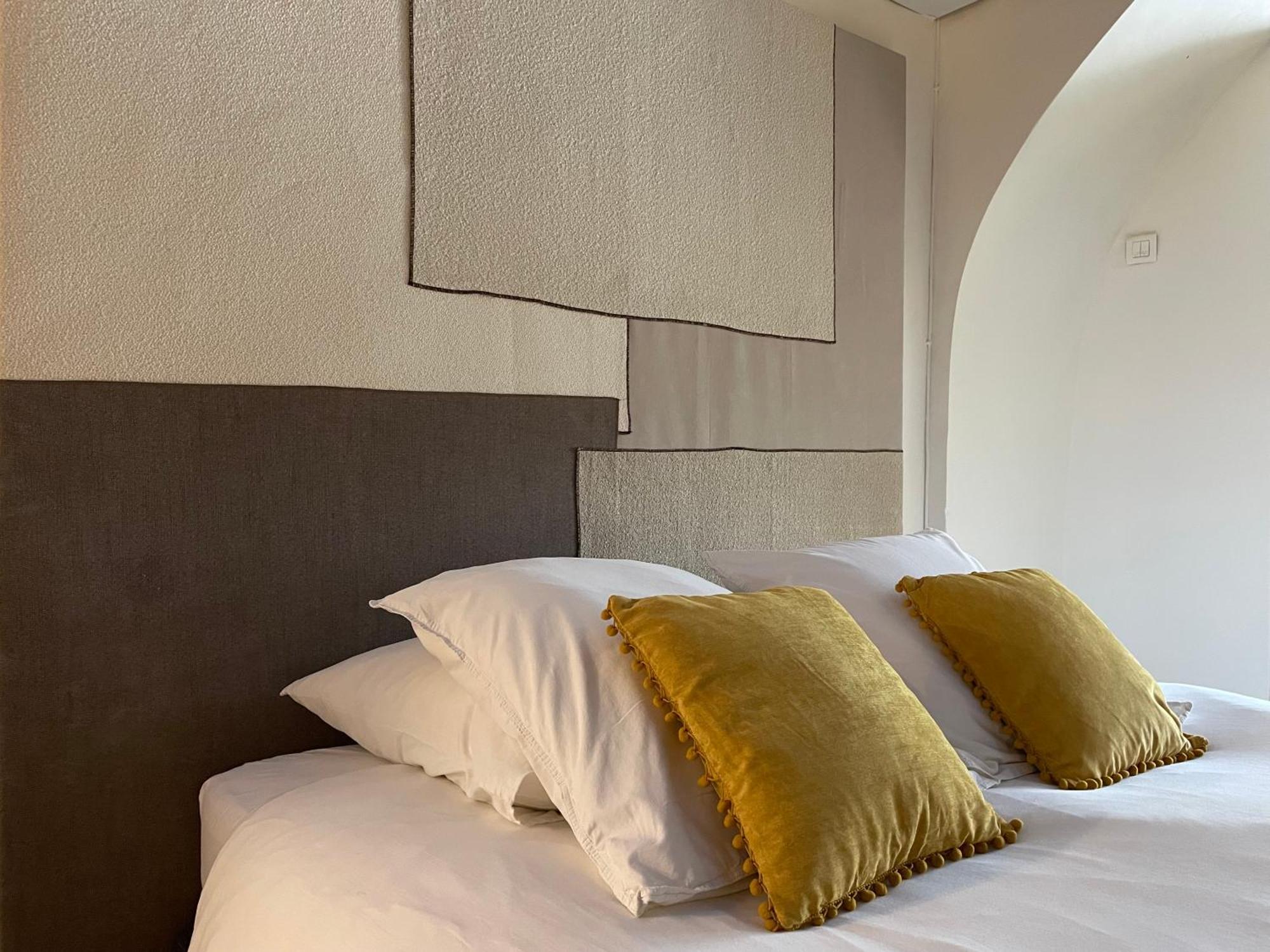 In Provence Hotel - Experience Atypique Венел Екстериор снимка