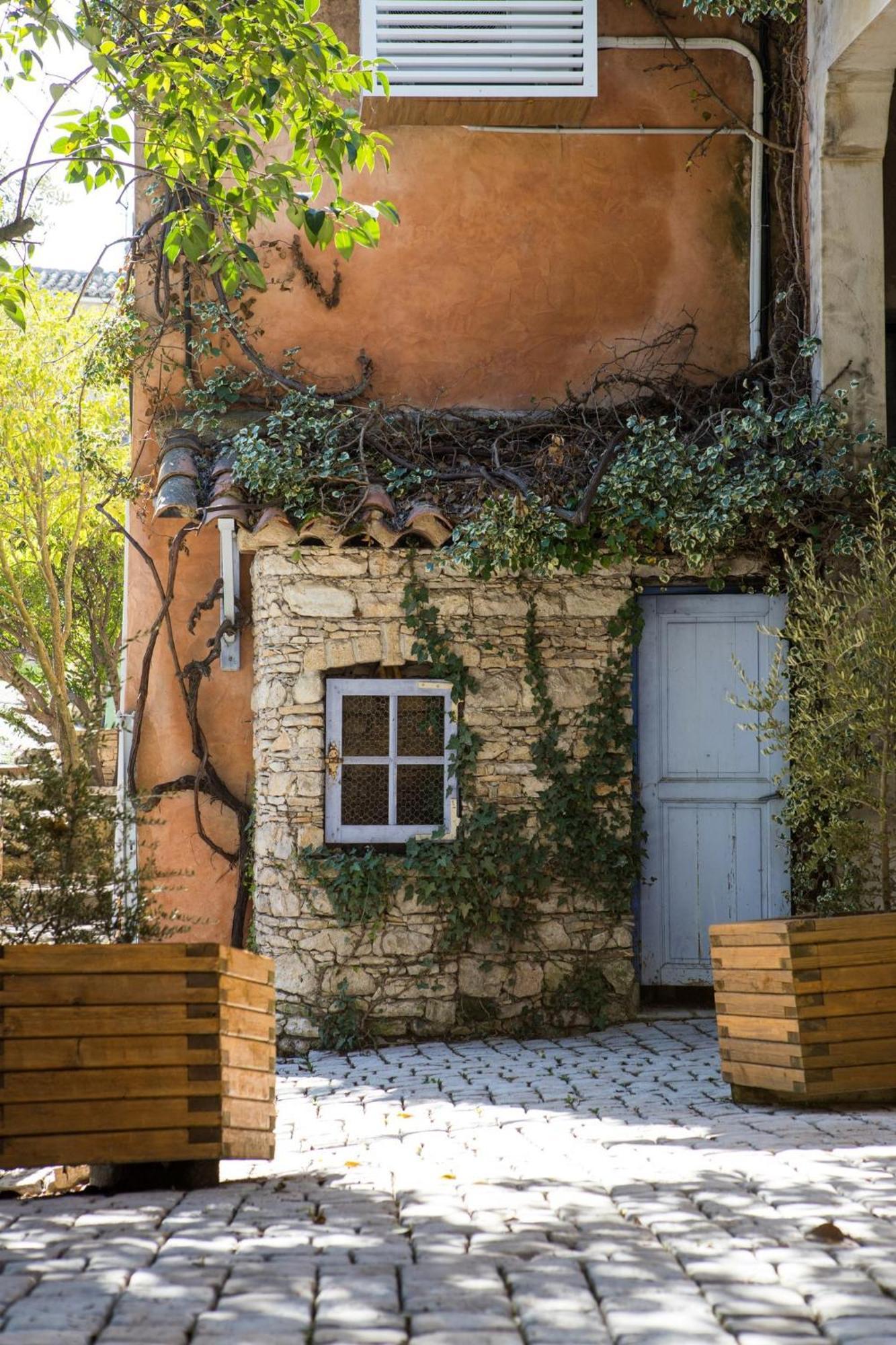 In Provence Hotel - Experience Atypique Венел Екстериор снимка